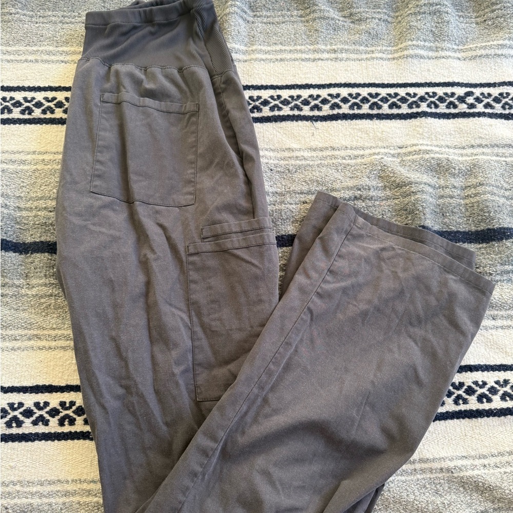 Cherokee Women’s Maternity Pewter Grey Scrub Pants Size Medium Tall